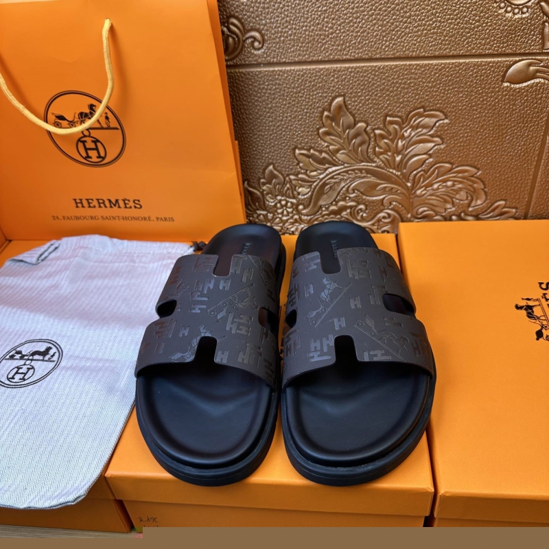 H**mes slippers